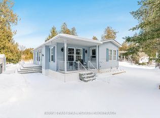 3 Saint James Pl, Wasaga Beach, ON L9Z 3A8