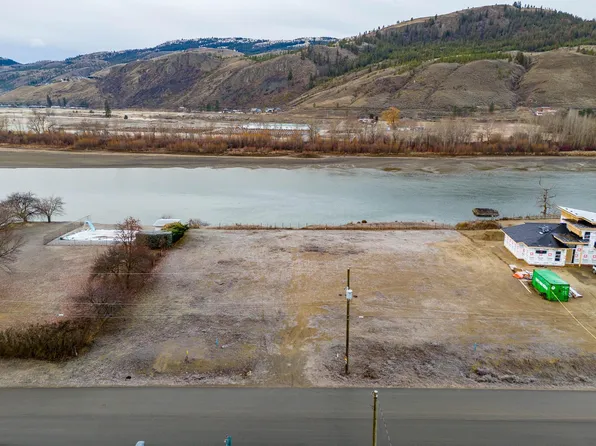 4143 Davie Rd, Kamloops, BC V2H 1K8