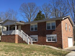 217 N Maple Ave, Cookeville, TN 38501