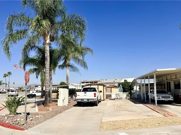 1295 S Cawston Ave Space 34, Hemet, CA 92545