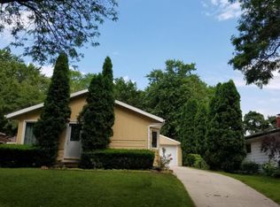 3462 S 93rd St, Milwaukee, WI 53227