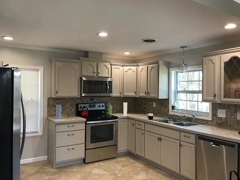 129 Hamilton Cir — Photo 4