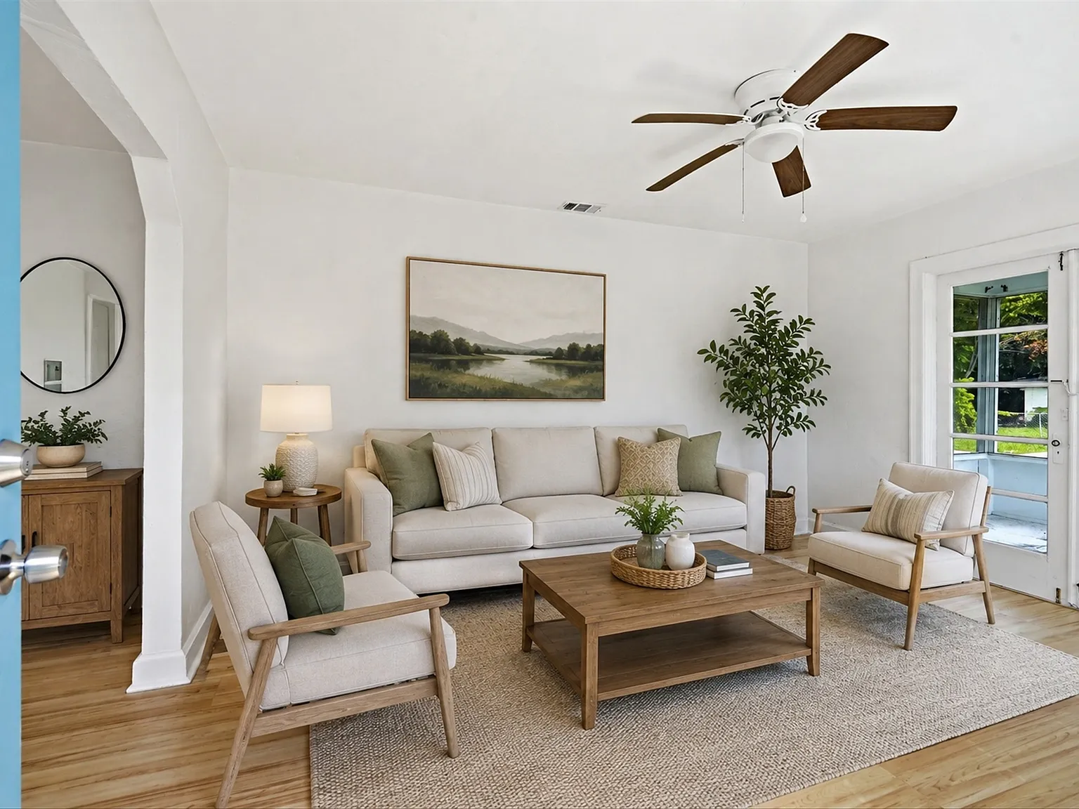 2 bed, 900 sqft, $1,600 — Photo 4