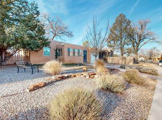 3040 Mackland Ave NE, Albuquerque, NM 87106