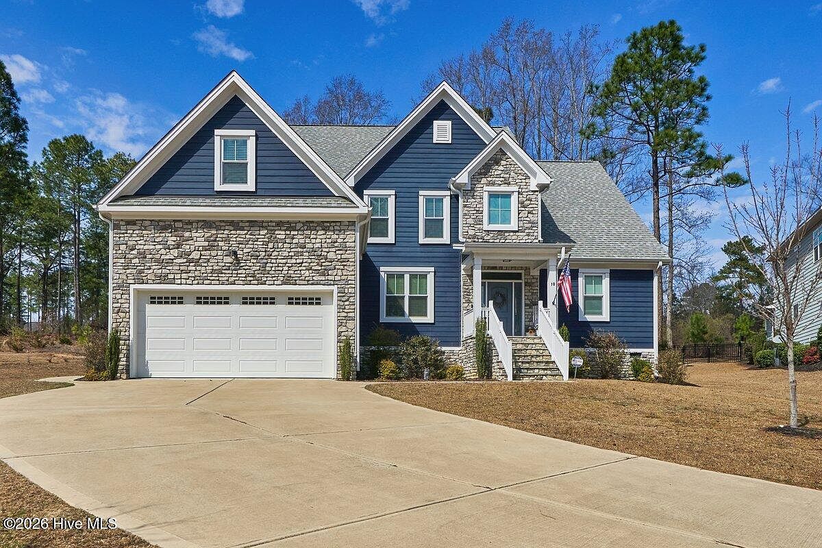 10 Heatherspring Way