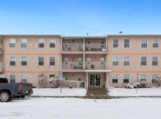 5026 SW 49th St #202, Olds, AB T4H 1V7