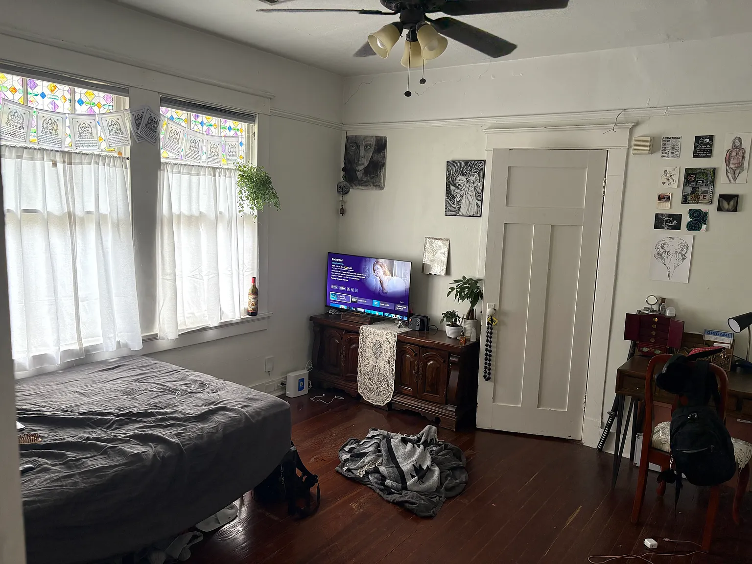 4 bed, 1740 sqft, $2,600 — Photo 4