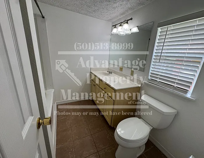 303 E Church St — Photo 14