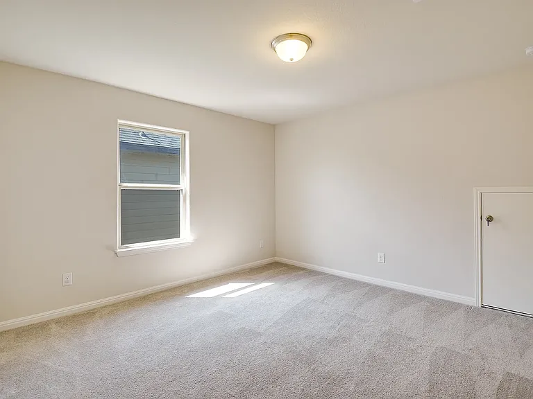 1818 Ayleth Ave — Photo 16