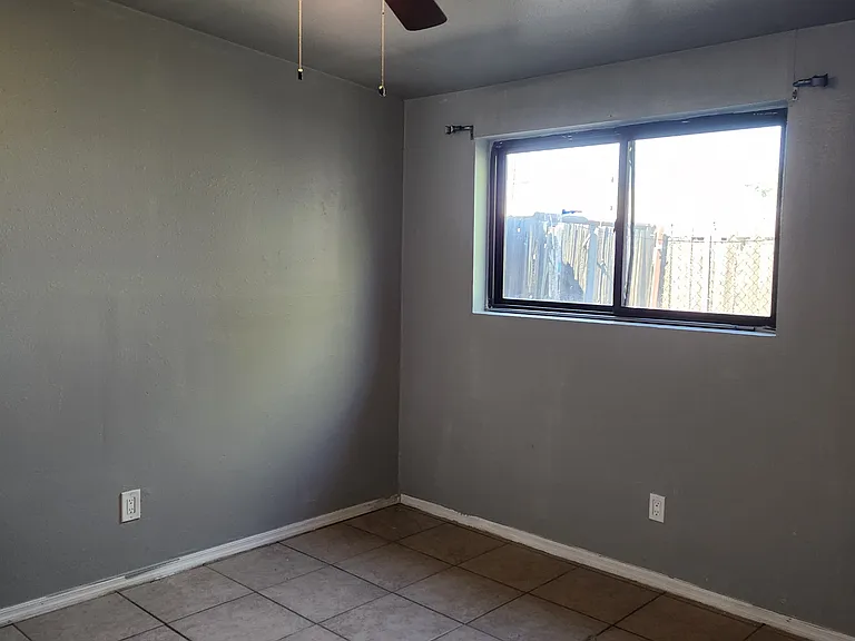 509 N Westmoreland Ave — Photo 2