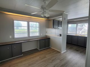211 E 1st St #12, Converse, IN 46919