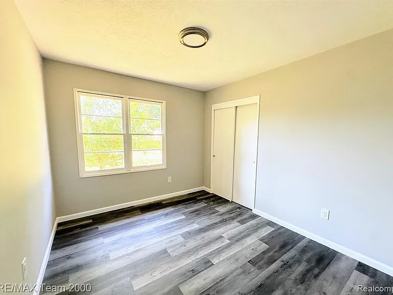 316 Lytle Pl — Photo 24