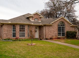 7621 Arbor Ridge Ct, Fort Worth, TX 76112