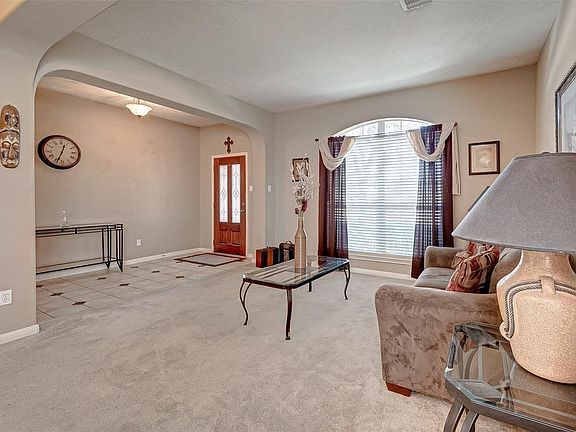 5th image of 3827 Golden Shores Dr