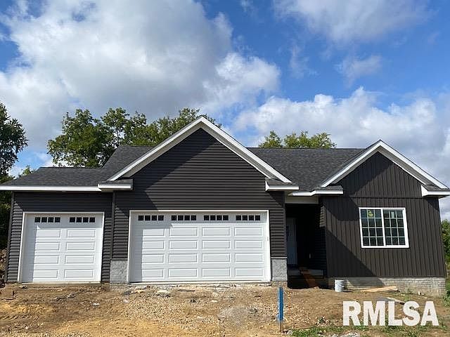 1st image of 4906 Willow Cir
