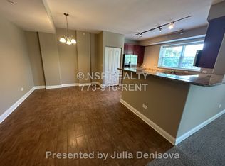 2-420 Itasca Pl #419, Itasca, IL 60143