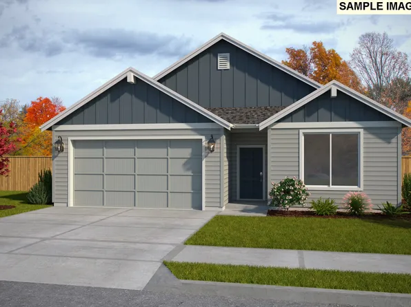 902 NE Sagebrush Dr, Estacada, OR 97023
