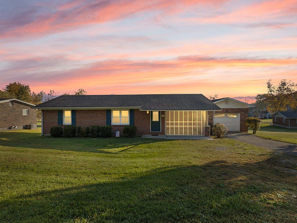 1st image of 48 Meadow Dr