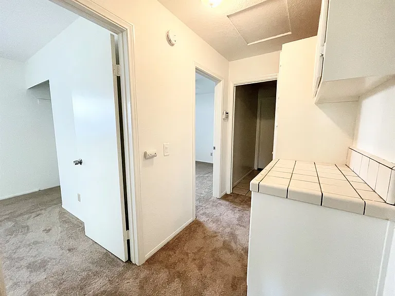 31238 Old River Rd — Photo 18