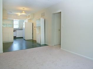 10 Lake Shore Ter APT 3, Brighton, MA 02135