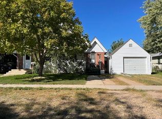 112 W Clay St, Oneill, NE 68763