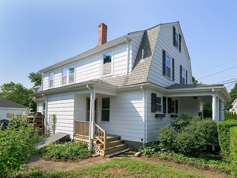 24 Oak St — Photo 13