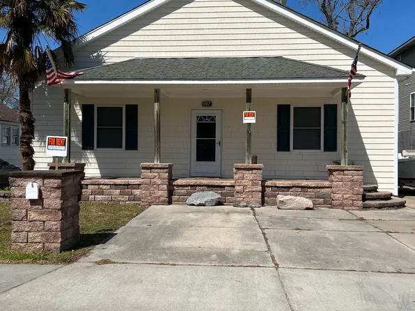 617 14th St, Virginia Beach, VA 23451