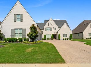 4766 Carousel Ln, Collierville, TN 38017
