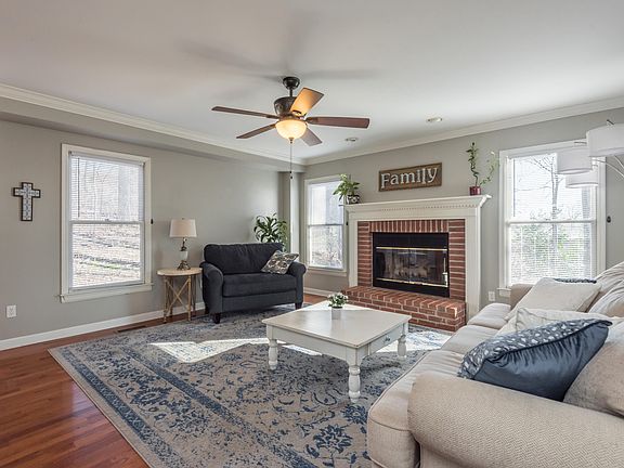 5th image of 1301 Judy Reagan Ln