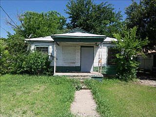 2nd image of 2137 E Overton Rd