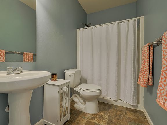 4th image of 18507 104th Street Ct E