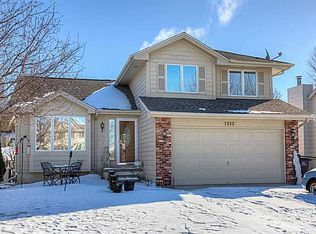 1253 65th Pl, West Des Moines, IA 50266
