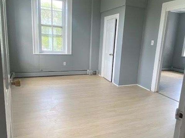 731 Mohrsville Rd APT 3