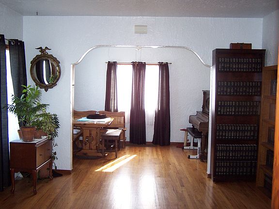 2nd image of 620 Garfield Ave
