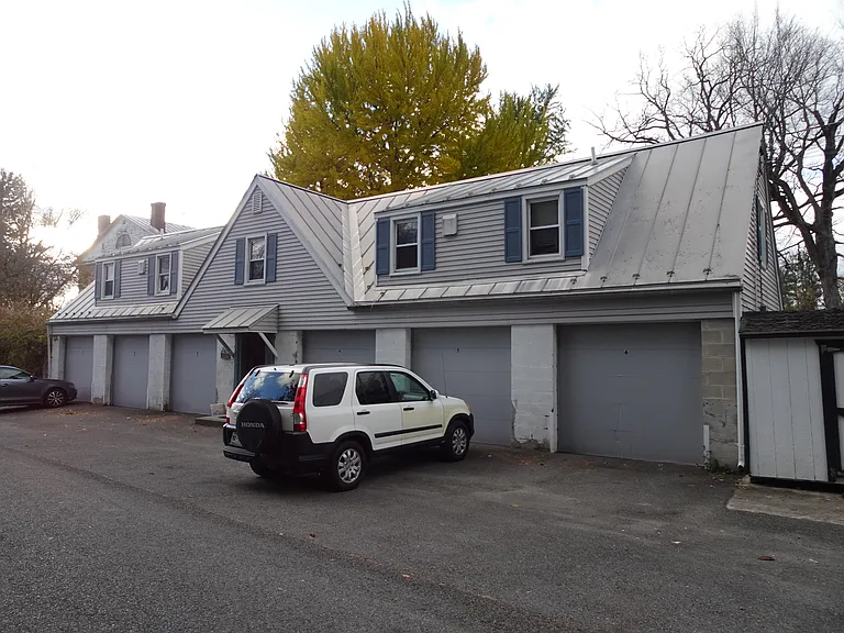 5 Old Ln #A — Photo 16