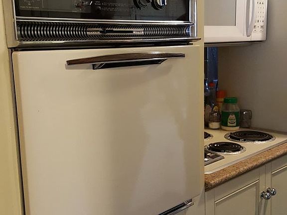 3rd image of 2435 Cypress Dr