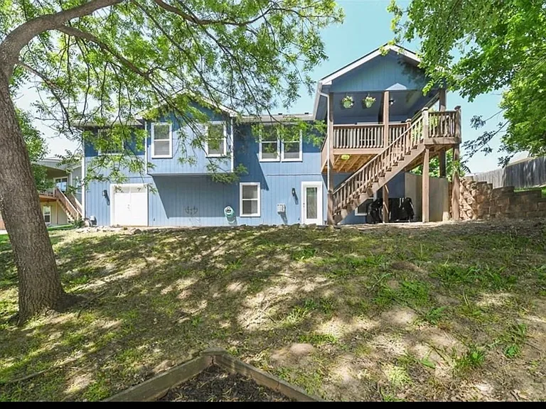 571 Hithergreen Dr — Photo 29