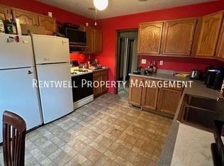 330 Ophelia St #1, Pittsburgh, PA 15213