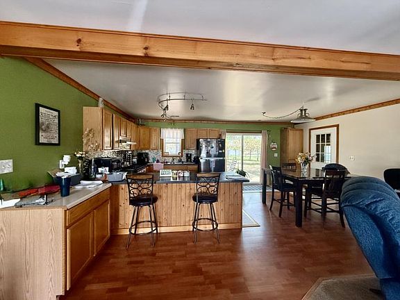 4th image of 4800 N Caseville Rd