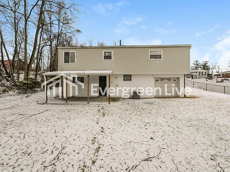1022 Taylor St — Photo 15