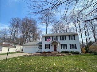1468 Woodhill Cir NE, Warren, OH