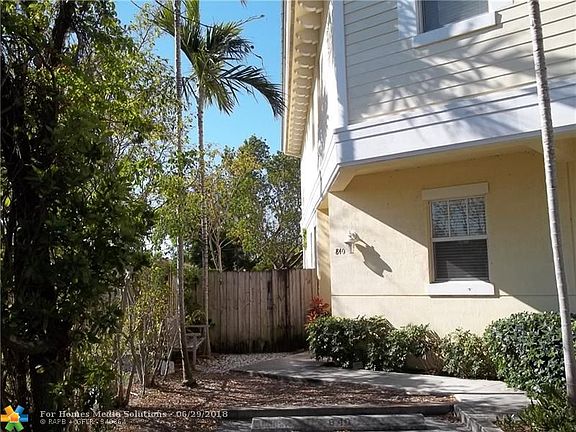 2nd image of 840 NE 14th Pl #840