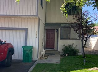2567 Garfield Dr, Sparks, NV