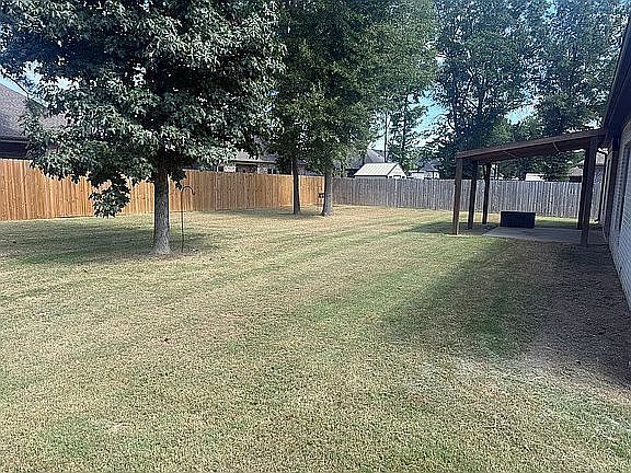 4th image of 212 Heather Loop