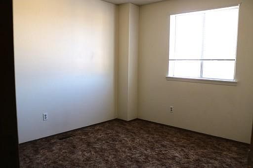 2nd image of 2810 Parque De Oeste Dr APT 3