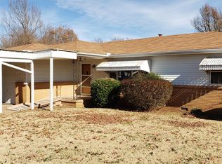 405 N Main St, Noble, OK 73068