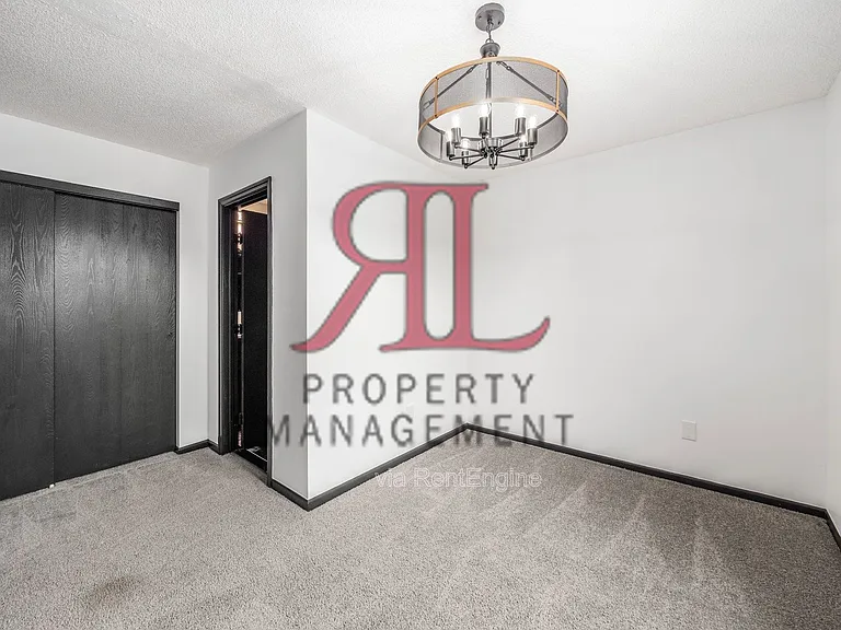 5932 Waterview Dr — Photo 22