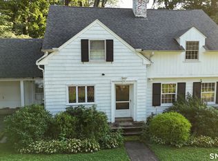 51 Millbrook Rd, North Haven, CT 06473