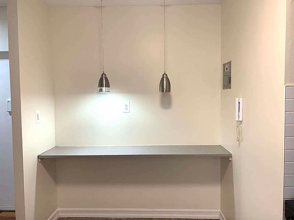 4th image of 227 Linden Blvd #4H