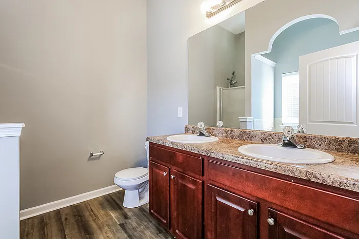 465 Lory Ln — Photo 8